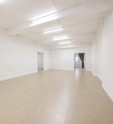 First Centre (D19), Factory #584281041